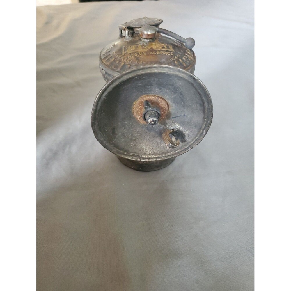 Vtg Antique Made In USA Universal Lamp Co Auto Lite Carbide Miners Light Lamp